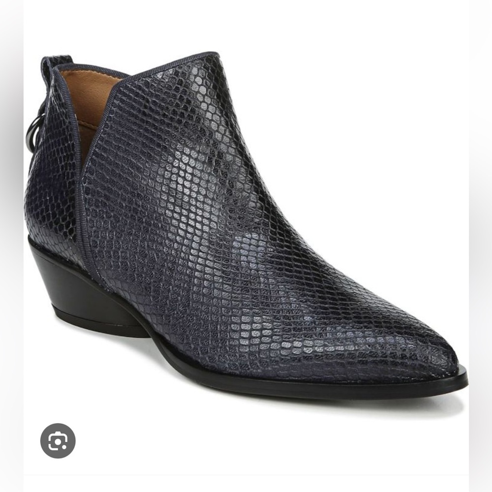 Frank Sarto Women's Sarto by Franco Sarto Sloan Ankle Bootie